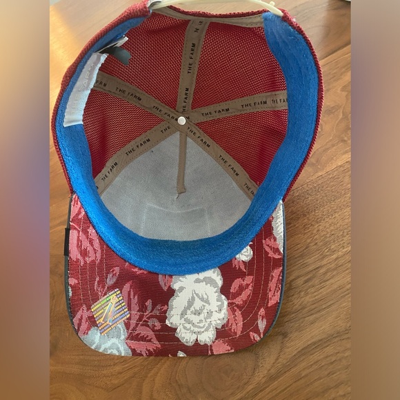 Groorin Bros, The Farm Animal Trucker Cap. Kaleidoscope, Metamorphosis Butterfly - Picture 7 of 8